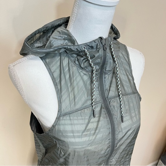 REI Screeline Cascade Soft Shell Vest - Lightweight - Picture 5 of 16